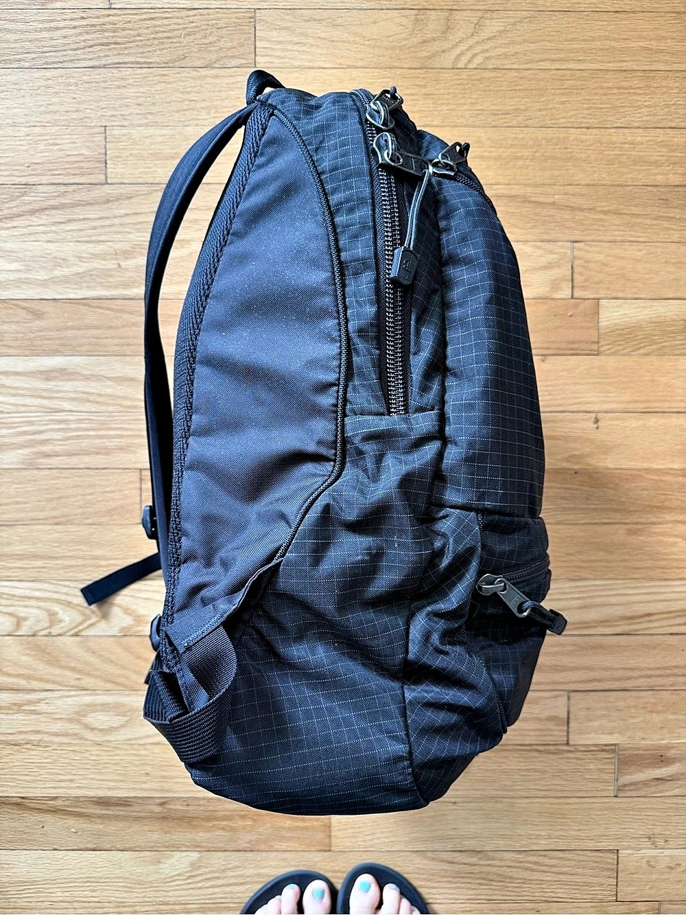 Tom Bihn Synapse 25 - black, GREAT condition, wasabi lining - Picture 3 of 11